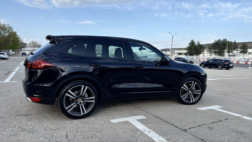 PORSCHE Cayenne 2012 — imagine 4