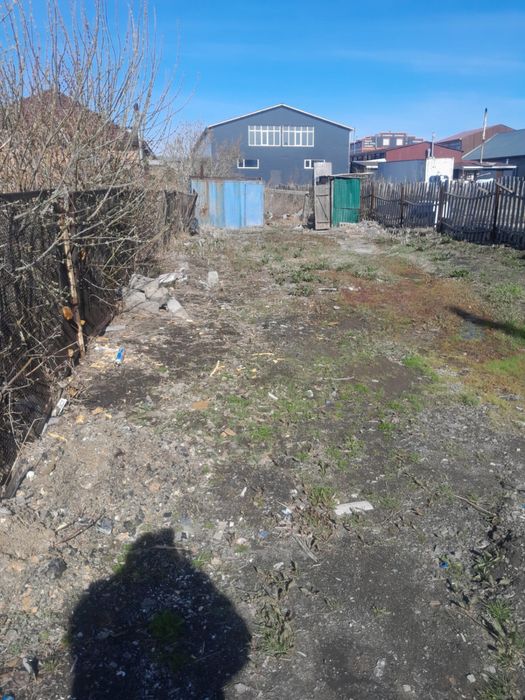 Продам дом находится рядом с базаром