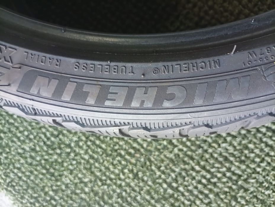 235 35 19 Hankook și michelin