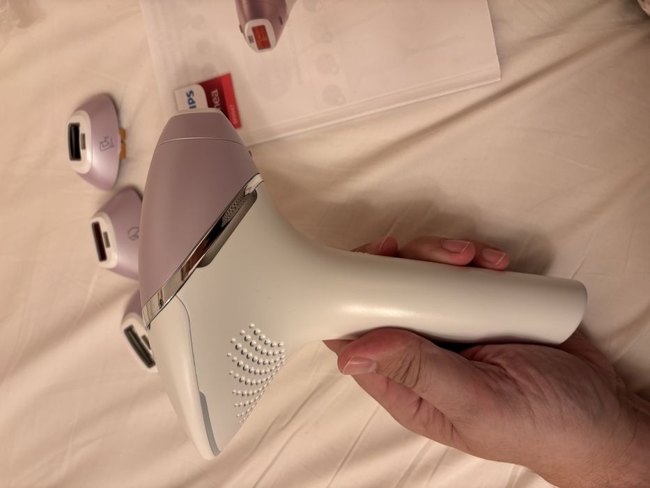 Фотоепилатор Philips - ГАРАНЦИЯ 1+ години,  BRI947/00, 450 000 импулса