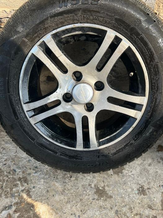 Шины зимние с дисками