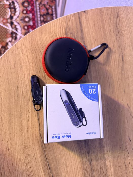 Saotiladi New Bee naushnik