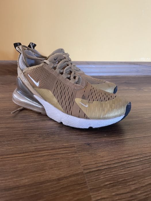 Nike Air Max 270 жълто/златно 35-ти номер