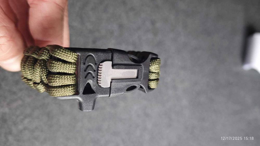 Bratara militara paracord cu cremene si amnar