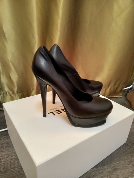 Брендовая обувь в отличном состояниеи