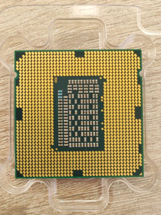 Процесор Intel Core i7 2700K