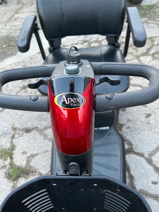 Електрически инвалиден скутер Apex