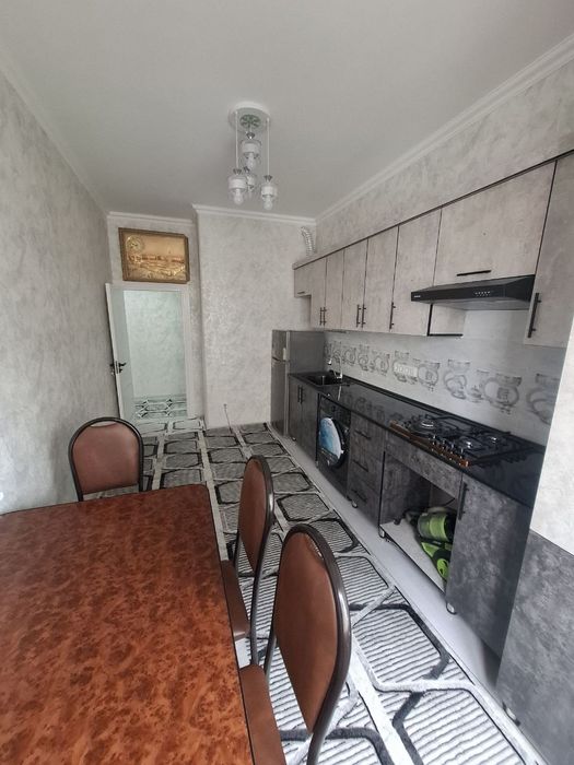 7-микрорайондв жойлашган 1 хонали квартира ижарага берилади