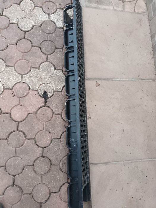 Vând 12 buc rigole plastic pentru scurgere apa pluviala