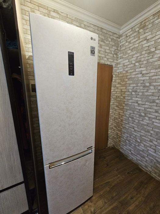 Продам холодильник в отличном состоянии
