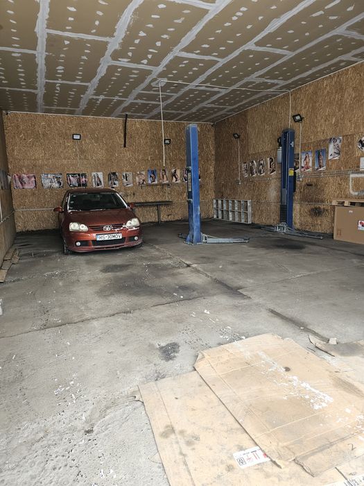 Parteneriat Service Auto - Spatiu cu elevator