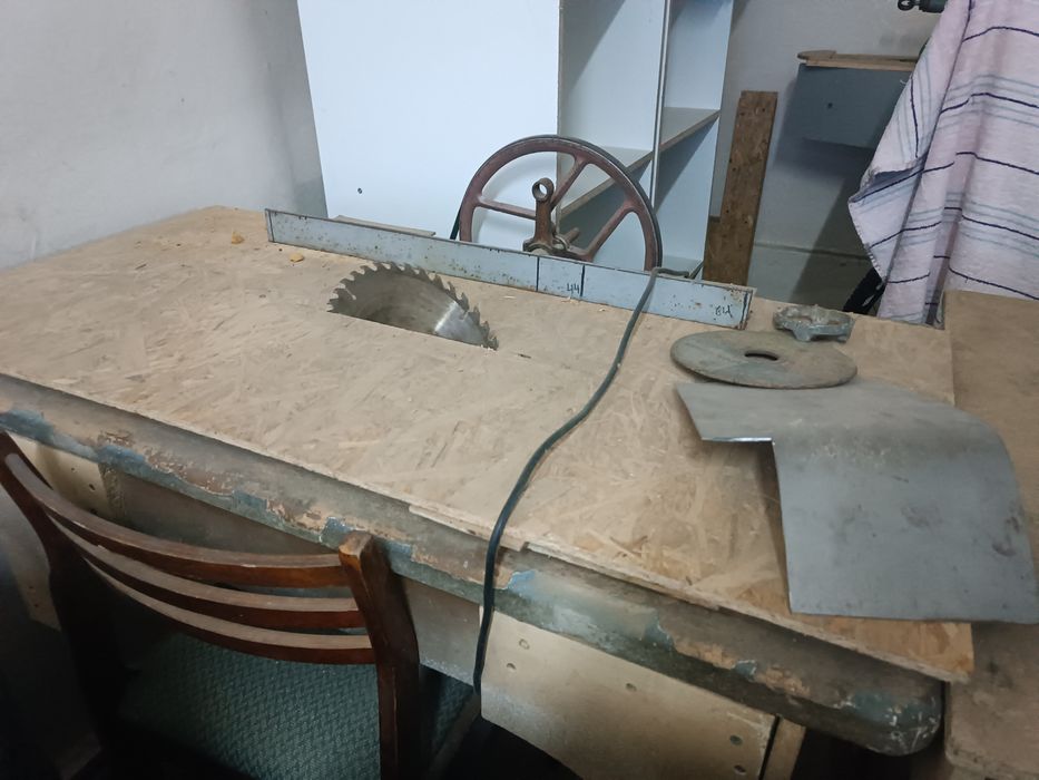 Стол рабочий, мебельный раскроечный