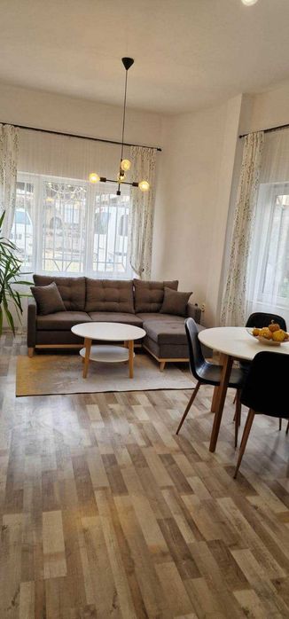 Дава се под наем Двустаен апартамент в Бургас, Възраждане - 55 кв.м за 525 € - Снимка #3