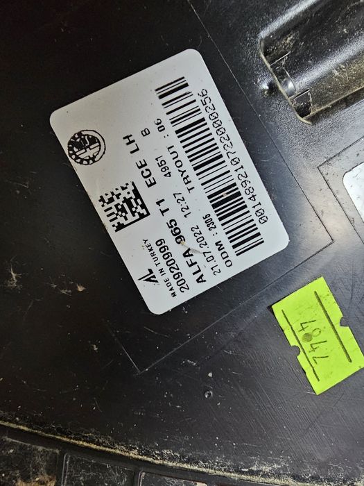 Stop stanga aripa Alfa Romeo Tonale cod 20920999