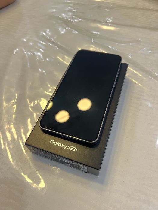 Samsung S23 + 256gb
