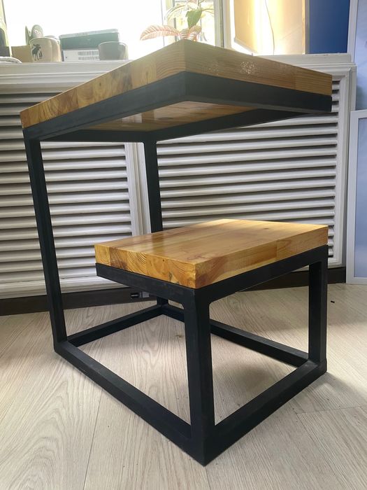 Столик журнальный