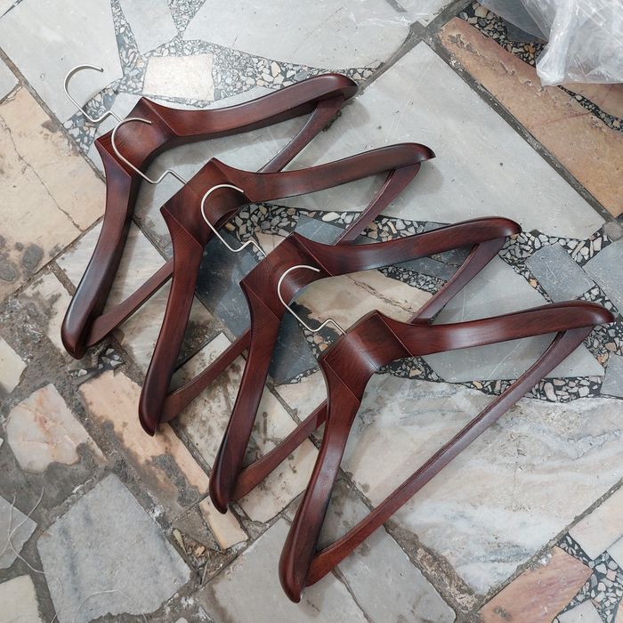 Вешалка плечики для одежды