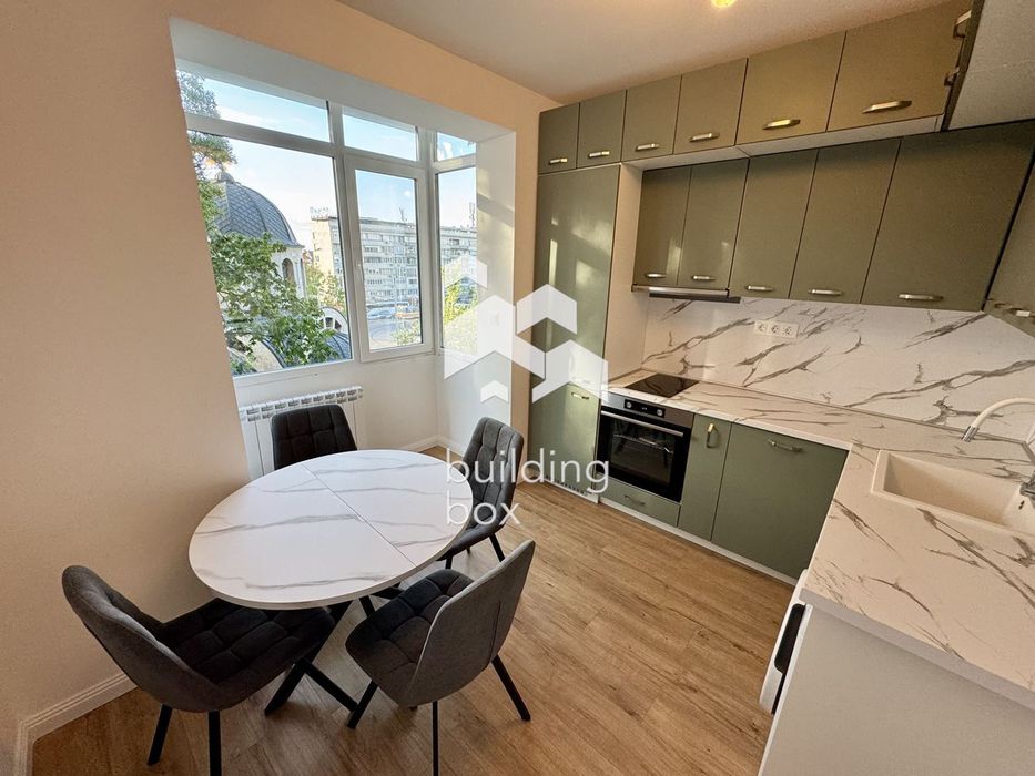 Дава се под наем Тристаен апартамент в София, Яворов - 93 кв.м за 767 € - Снимка #3