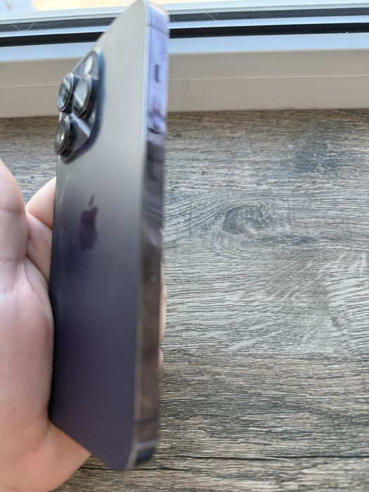 Продам айфон 14 про 256