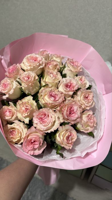 Продам букет роз 12000