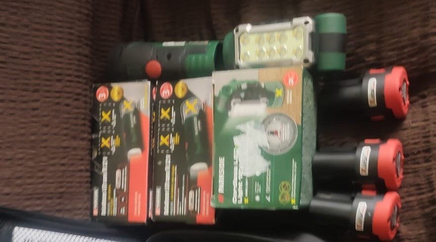 Scule unelte accu Parkside gravat lanterna bormasina X12V 20V 4Ah