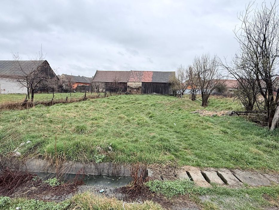 Casa de vanzare ...