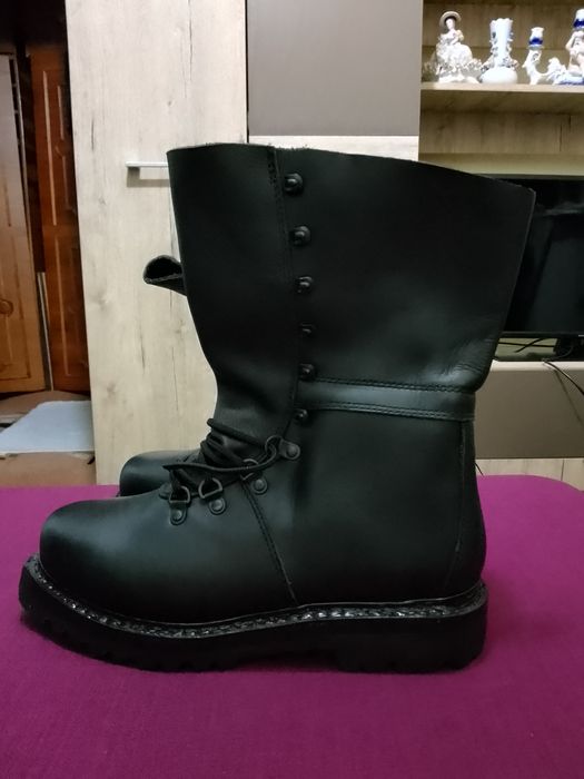 Bocanci noi munte Eiger 43