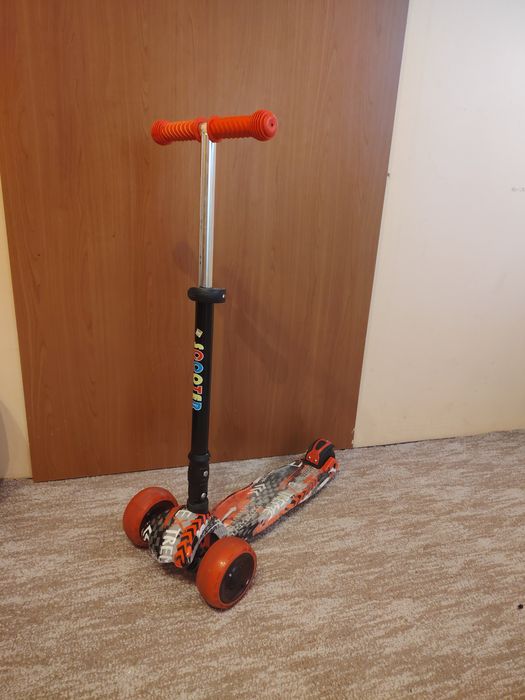 Trotineta scooter pliabila