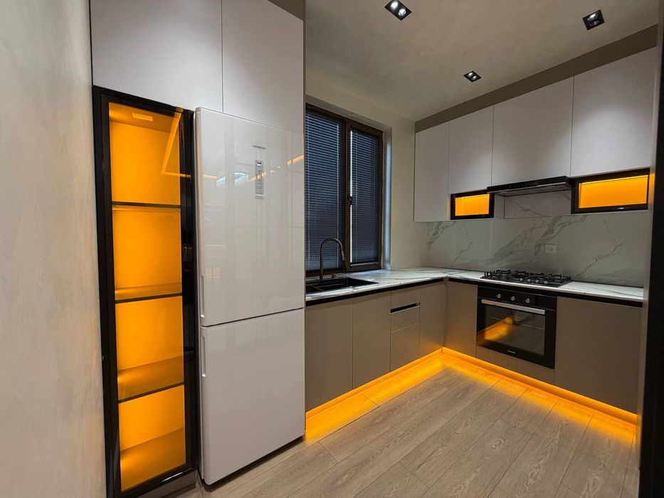 Новостройка 3х комнатная Кирпичный дом Шота Руставели