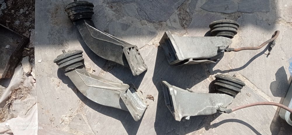 БМВ е39. Подушки и кронштейны двигателя.