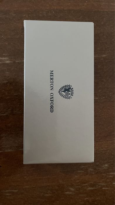 Комплект от игла, химикалка и ключодържател