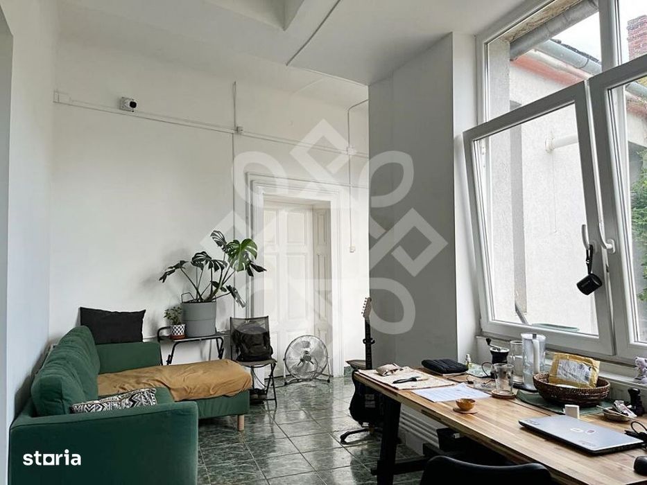 Casa cu vad comercial de vanzare in Salonta