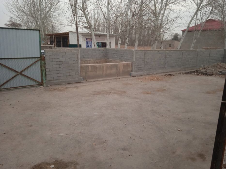 Noturar joy sotiladi