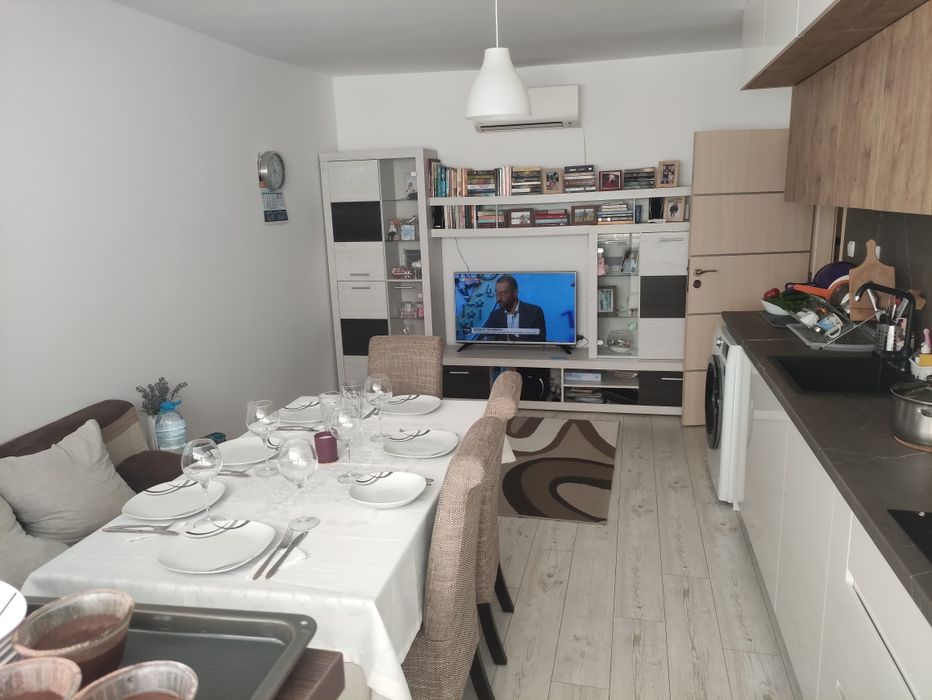 Дава се под наем Тристаен апартамент в Бургас, Меден рудник - зона Б - 65 кв.м за 331.5 € - Снимка #5