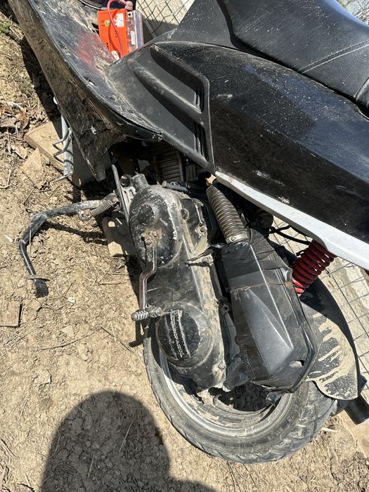 Scuter de vanzare 49cc