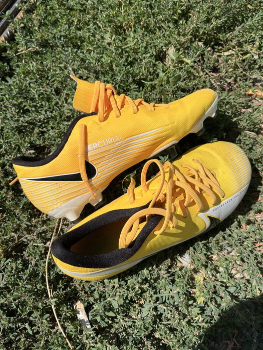 Adidasi nike originali fotbal