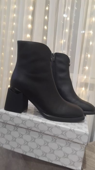 Весенние ботильоны