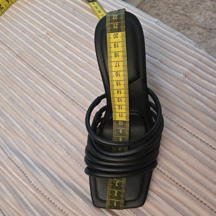 Aldo 35 размер 22,5см