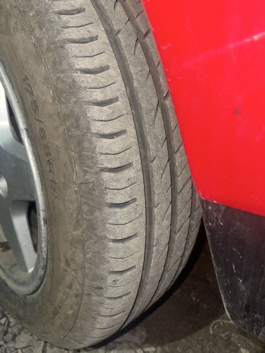 Продам Mazda 323 f bg