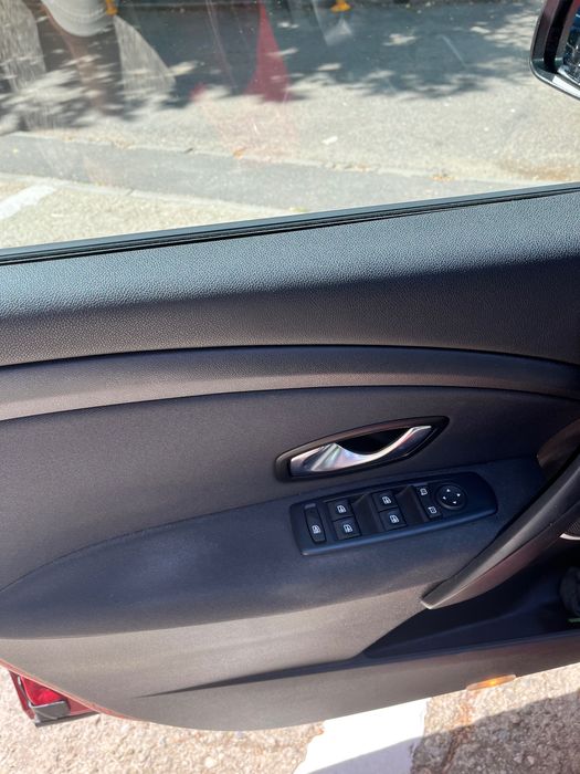 Vând Renault Megane 3 Dynamique,
1.4 TCe benzină, 130 CP