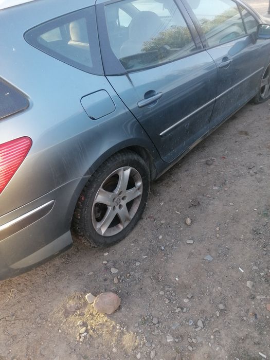 Dezmembrez peugeot 407