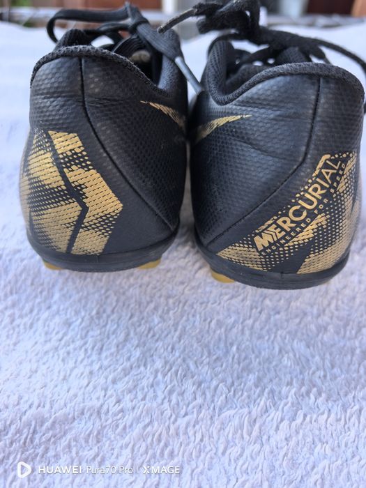 Бутонки nike 33 номер стелка 20см отлични