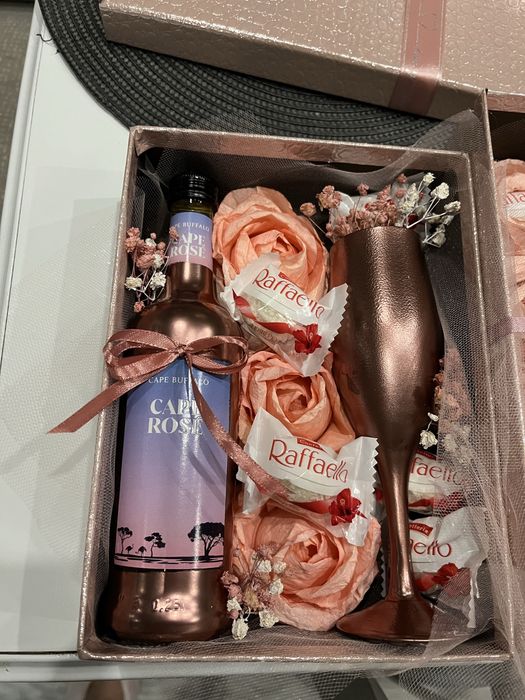 За празник , юбилей ,за специялни поводи. букет за специялни поводи