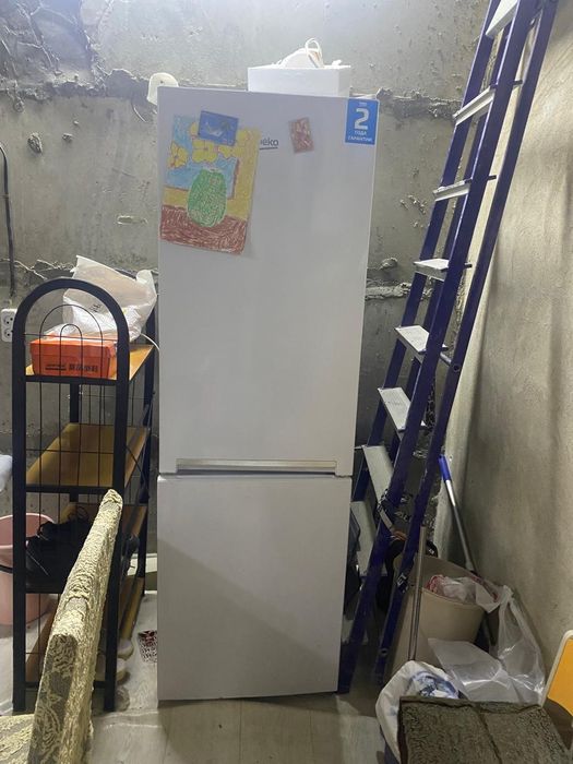 Продается холодильник Beko