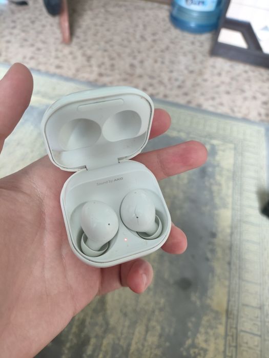 Samsung galaxy buds 2