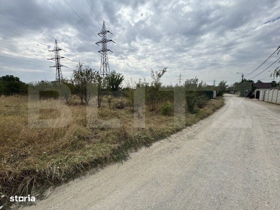 Teren 2981 mp, toate utilitatile la front, zona Bariera Valcii