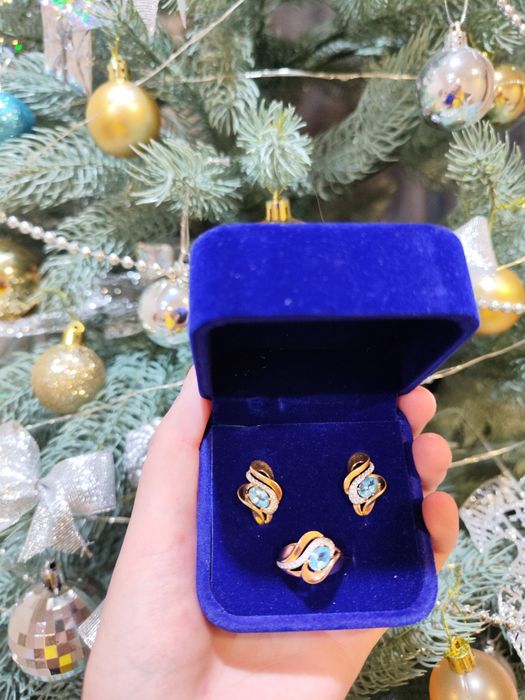 продам Набор золотой 280000