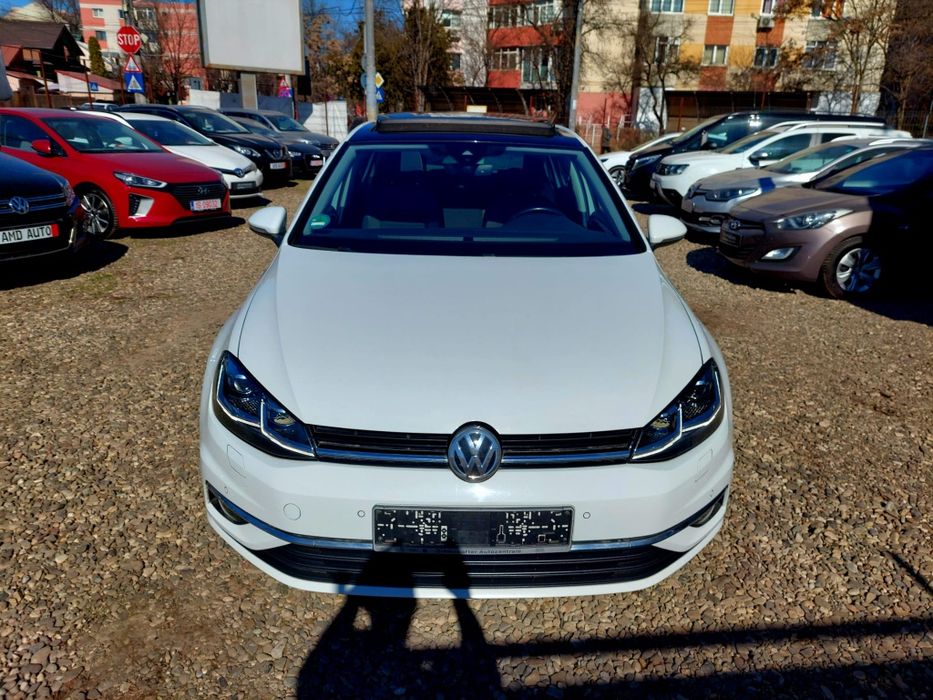 VOLKSWAGEN Golf 2020 — imagine 2