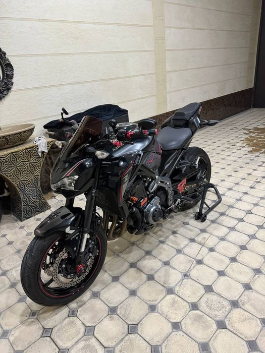 Продам Kawasaki z900