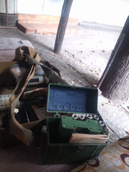 Дозиметор СССР и воинский прибор